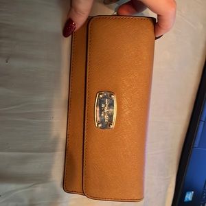 Michael kors wallet